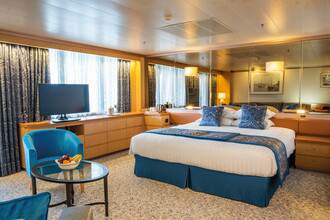 Fred Olsen Borealis - Premier Suite.jpg